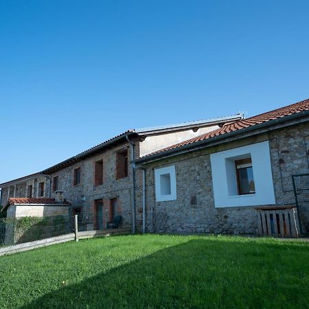 La Casita Del Puente Viejo Villa Oruna Luaran gambar